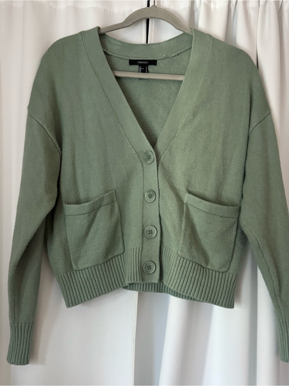Forever 21 Sage Green V-Neck Button Cardigan Sweater Size Small
